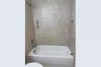 2911  Cascada Isles Way, Unit #1801, Hollywood, FL 33024 - Photo 19