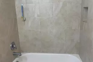 2911 Cascada Isle Way, Hollywood, FL 33024 - Photo 19