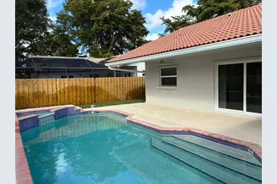 7104 NW 38th Mnr, Coral Springs, FL 33065 - Photo 29