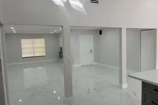 7104 NW 38th Manor, Coral Springs, FL 33065 - Photo 3