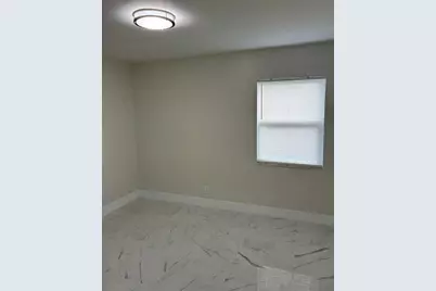 7104 NW 38th Mnr, Coral Springs, FL 33065 - Photo 11