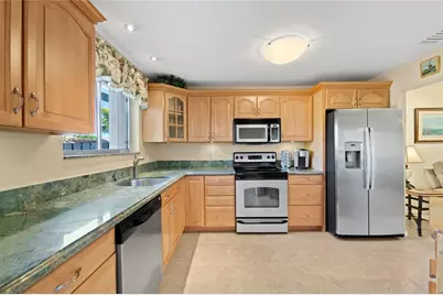 2215  Discovery Cir, Unit #2215, Deerfield Beach, FL 33442 - Photo 3