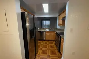 8740 NW 40th St, Coral Springs, FL 33065 - Photo 3