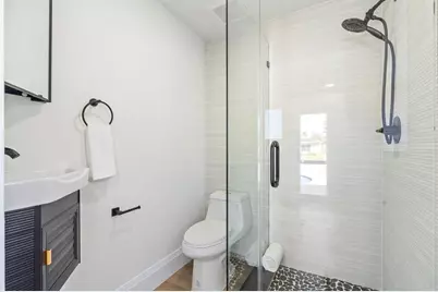 841 SE 5th Ter, Pompano Beach, FL 33060 - Photo 17