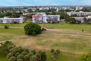 2850 N Palm Aire Dr, Pompano Beach, FL 33069 - Photo 39