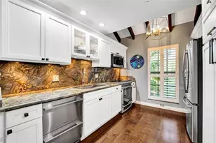 810 SE 2nd St, Fort Lauderdale, FL 33301 - Photo 11