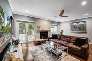 810 SE 2nd St, Fort Lauderdale, FL 33301 - Photo 9