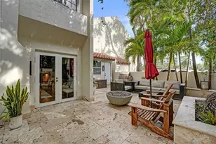 810 SE 2nd St, Fort Lauderdale, FL 33301 - Photo 7