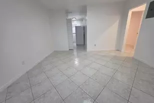 1329 NE 17th Ave, Fort Lauderdale, FL 33304 - Photo 3