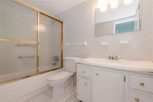 1821 NE 62nd St, Fort Lauderdale, FL 33308 - Photo 9