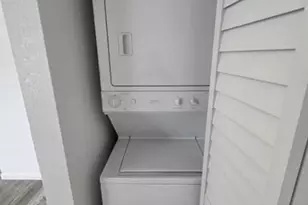 1958 McKinley St, Hollywood, FL 33020 - Photo 9