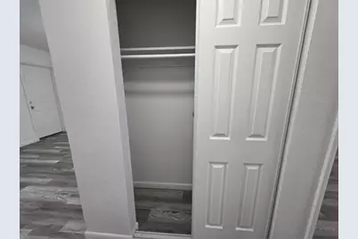 1958  McKinley St, Unit #19, Hollywood, FL 33020 - Photo 11