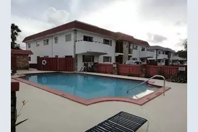 320 SW 1st St, Unit #D4, Pompano Beach, FL 33060 - Photo 5