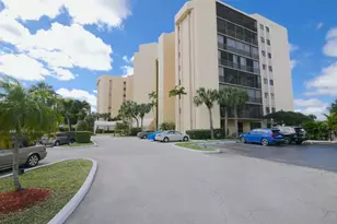 7100 Radice Ct, Lauderhill, FL 33319 - Photo 47