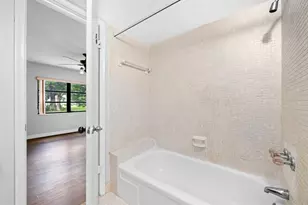 3101 Oakland Shores Dr, Oakland Park, FL 33309 - Photo 23