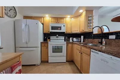 2801  Somerset Dr, Unit #211, Lauderdale Lakes, FL 33311 - Photo 3