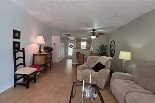 2801 Somerset Dr, Lauderdale Lakes, FL 33311 - Photo 21