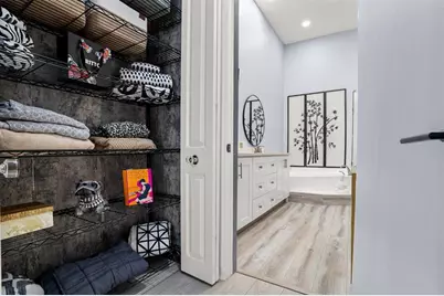 6584  Hampton Cir, Boca Raton, FL 33496 - Photo 41