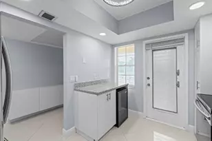 3090 N Course Dr, Pompano Beach, FL 33069 - Photo 9