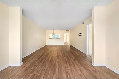 7334  Devon Dr, Unit #108, Tamarac, FL 33321 - Photo 7