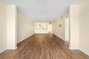 7334 Devon Dr Unit, Tamarac, FL 33321 - Photo 7