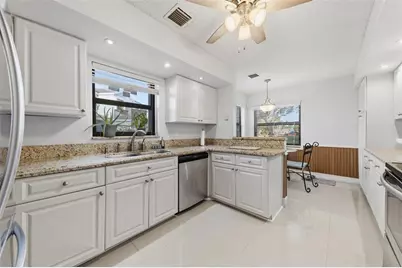 8471 NW 78th Ct, Unit #8471, Tamarac, FL 33321 - Photo 11