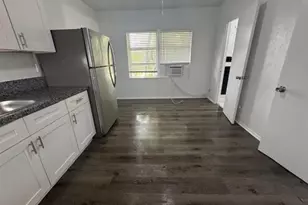 100 Isle of Venice Dr, Fort Lauderdale, FL 33301 - Photo 3