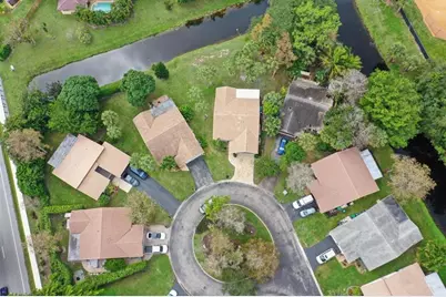 1410  Riverwood Lane, Coral Springs, FL 33071 - Photo 17