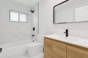 1410 Riverwood Ln, Coral Springs, FL 33071 - Photo 11