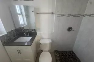 1822 Dixieanna St Unit, Hollywood, FL 33020 - Photo 5