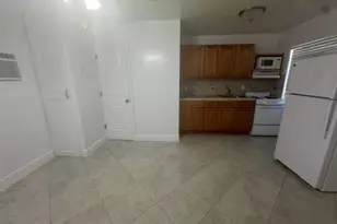 1822 Dixieanna St Unit, Hollywood, FL 33020 - Photo 3