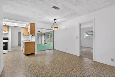 1410 NW 48th Pl, Deerfield Beach, FL 33064 - Photo 21