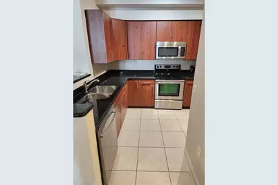 2401 NE 65th St, Fort Lauderdale, FL 33308 - Photo 9