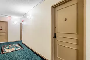 500 Three Islands Boulevard, Hallandale Beach, FL 33009 - Photo 9