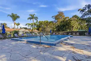 228 Fox Glen Dr Unit, Naples, FL 34104 - Photo 17