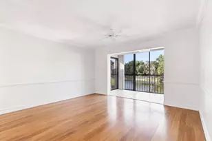 228 Fox Glen Dr Unit, Naples, FL 34104 - Photo 15