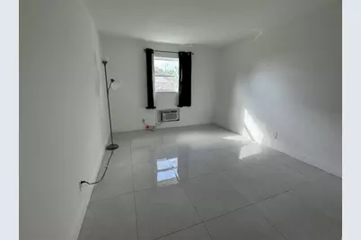 1150 E Sample Rd, Unit #102, Pompano Beach, FL 33064 - Photo 9