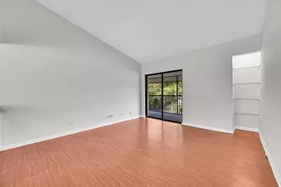 2578  Riverside Dr, Unit #421, Coral Springs, FL 33065 - Photo 7