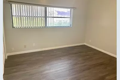 2700 S Oakland Forest Dr, Unit #308, Oakland Park, FL 33309 - Photo 17