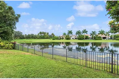 7247  Wisteria Ave, Parkland, FL 33076 - Photo 17