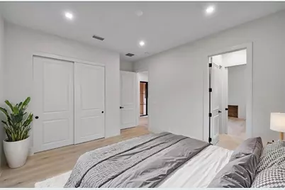 7247  Wisteria Ave, Parkland, FL 33076 - Photo 13