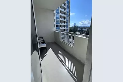 3180 S Ocean Dr, Unit #722, Hallandale Beach, FL 33009 - Photo 13