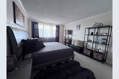 3180 S Ocean Dr, Unit #722, Hallandale Beach, FL 33009 - Photo 29