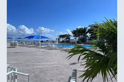 3180 S Ocean Dr, Unit #722, Hallandale Beach, FL 33009 - Photo 7