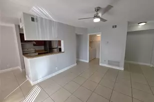 5672 Rock Island Rd, Tamarac, FL 33319 - Photo 7