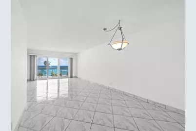 1069  Hillsboro Mile, Unit #507, Hillsboro Beach, FL 33062 - Photo 9