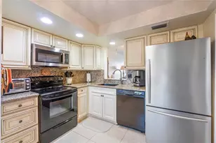 7684 NW 18th St, Margate, FL 33063 - Photo 5