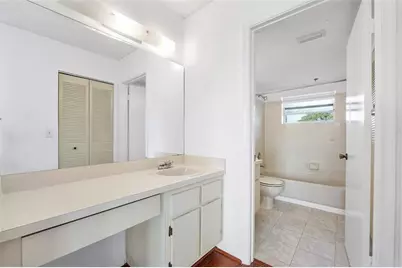 3051  Holiday Springs Blvd, Unit #204, Margate, FL 33063 - Photo 9