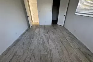 75 SW 10th St, Fort Lauderdale, FL 33315 - Photo 7