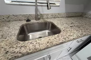 1045 S Flagler Ave, Pompano Beach, FL 33060 - Photo 11